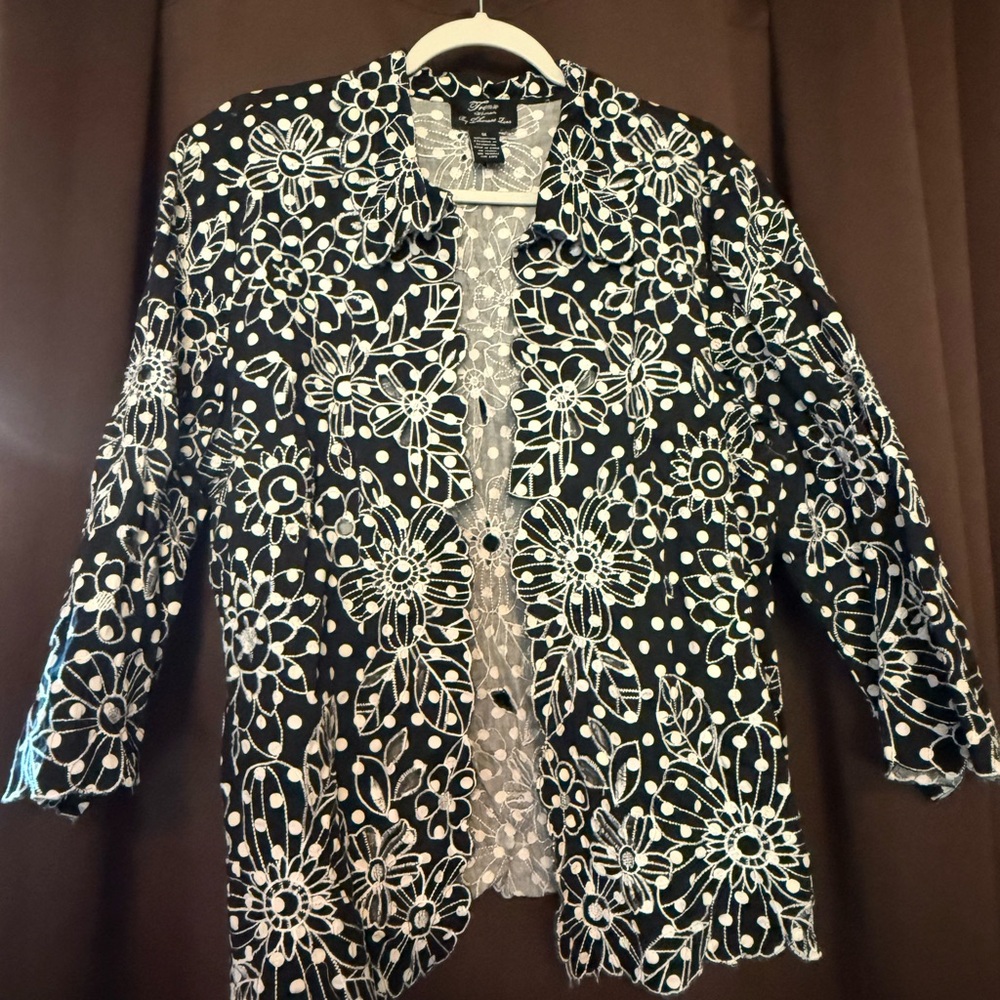 Theresa Renz Black and White Embroidered Eyelet Floral Cotton Jacket size 1x